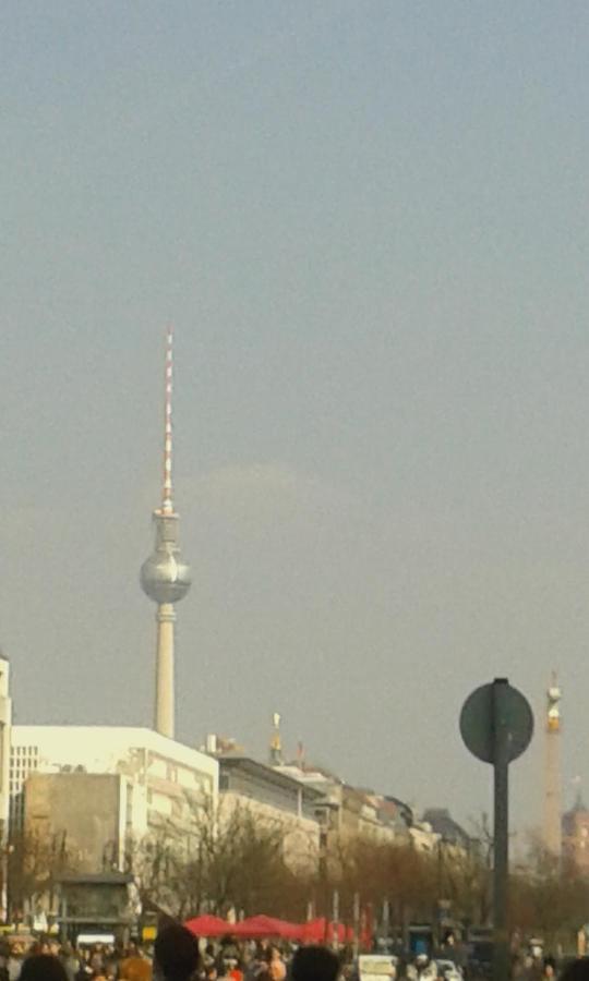 Berlin - Schoenefeld Gruene Wohnung Kültér fotó