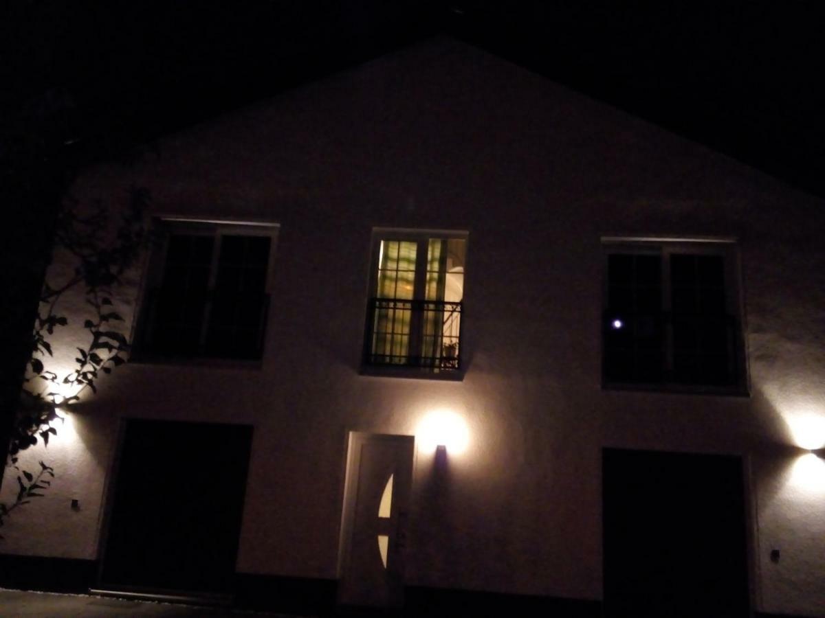 Berlin - Schoenefeld Gruene Wohnung Kültér fotó